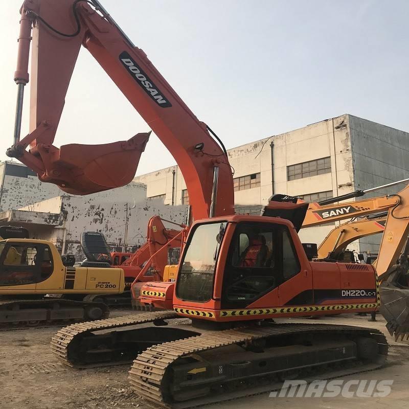 Doosan dh220lc-7 履带挖掘机