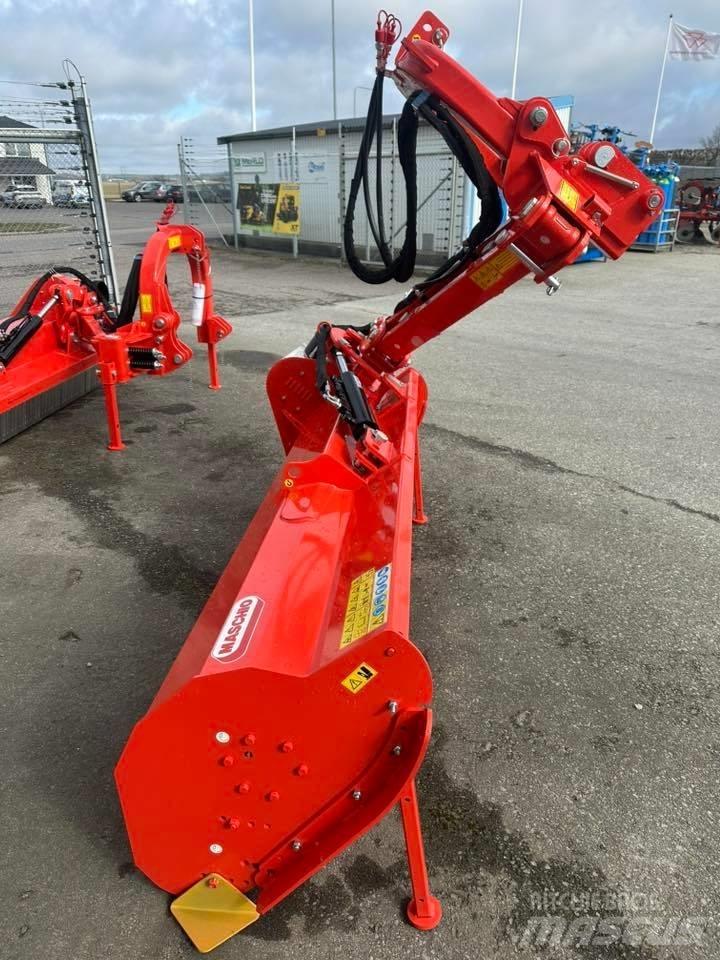 Maschio Giraffa XL 牧场割草机和切顶器
