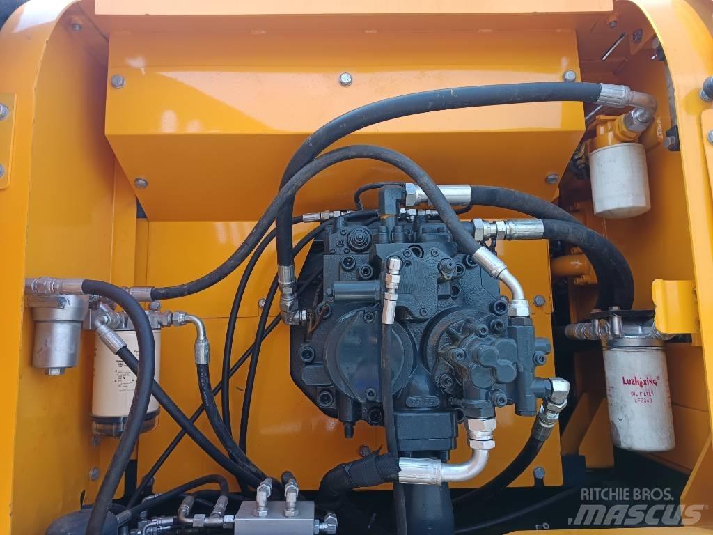 Hyundai R210W 轮式挖掘机