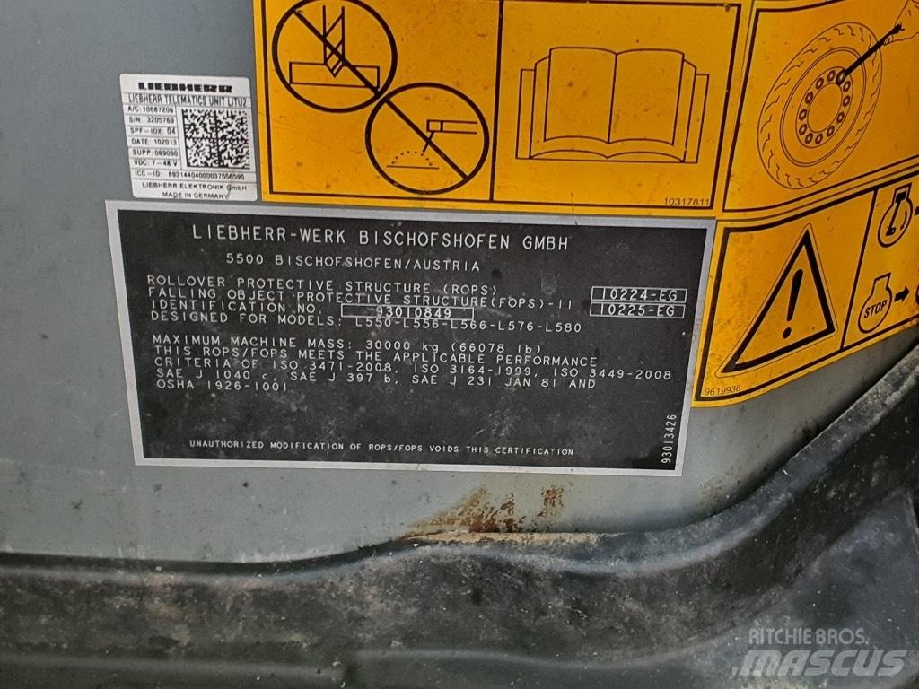 Liebherr L 550 CAB 驾驶室与内部