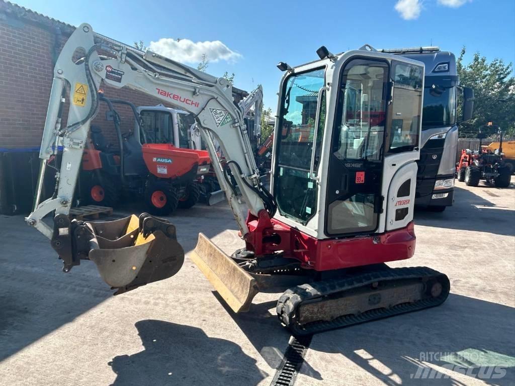 Takeuchi TB 325 R 小型挖掘机