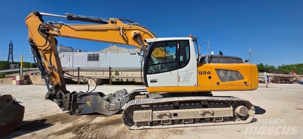 Liebherr 924 履带挖掘机