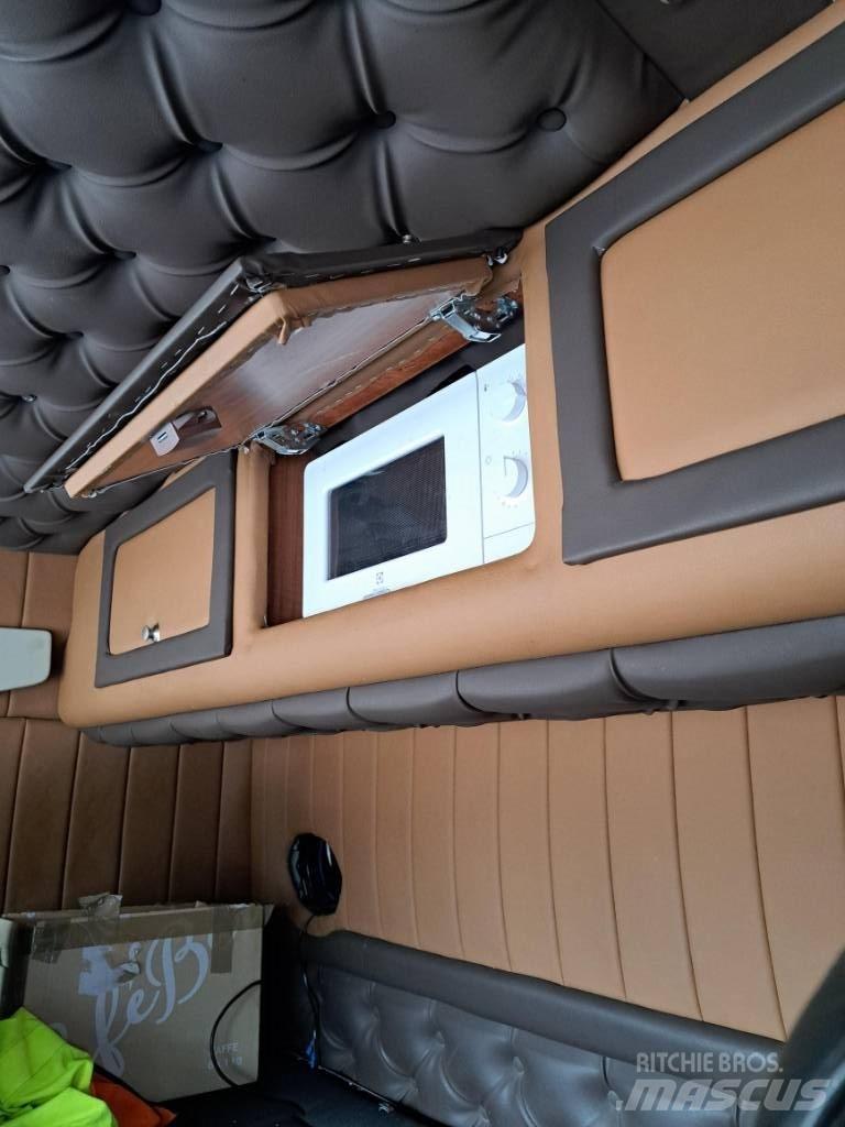 Volvo FH 540 Plogbil 工程吊钩车