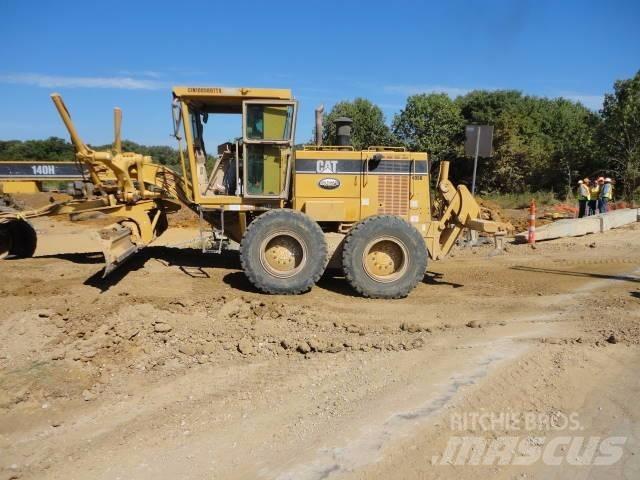 CAT 140H 平地机/推土机