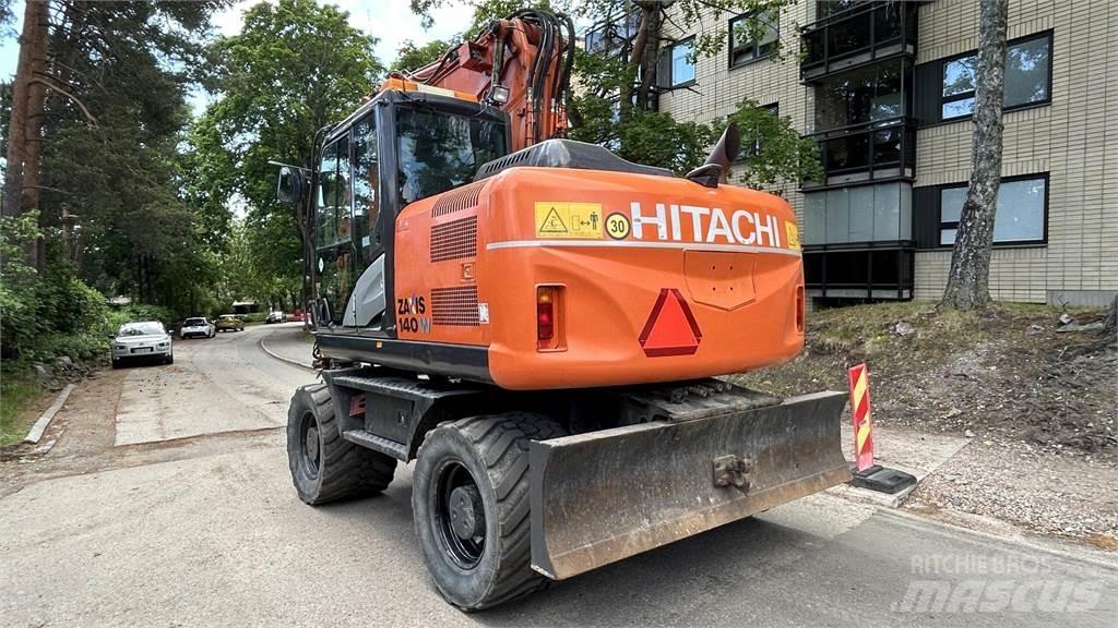 Hitachi ZX140W-5B 轮式挖掘机