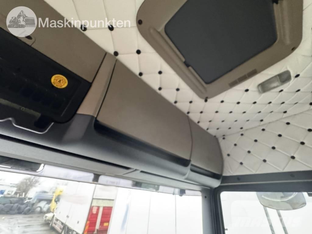 Scania R 420 牵引车