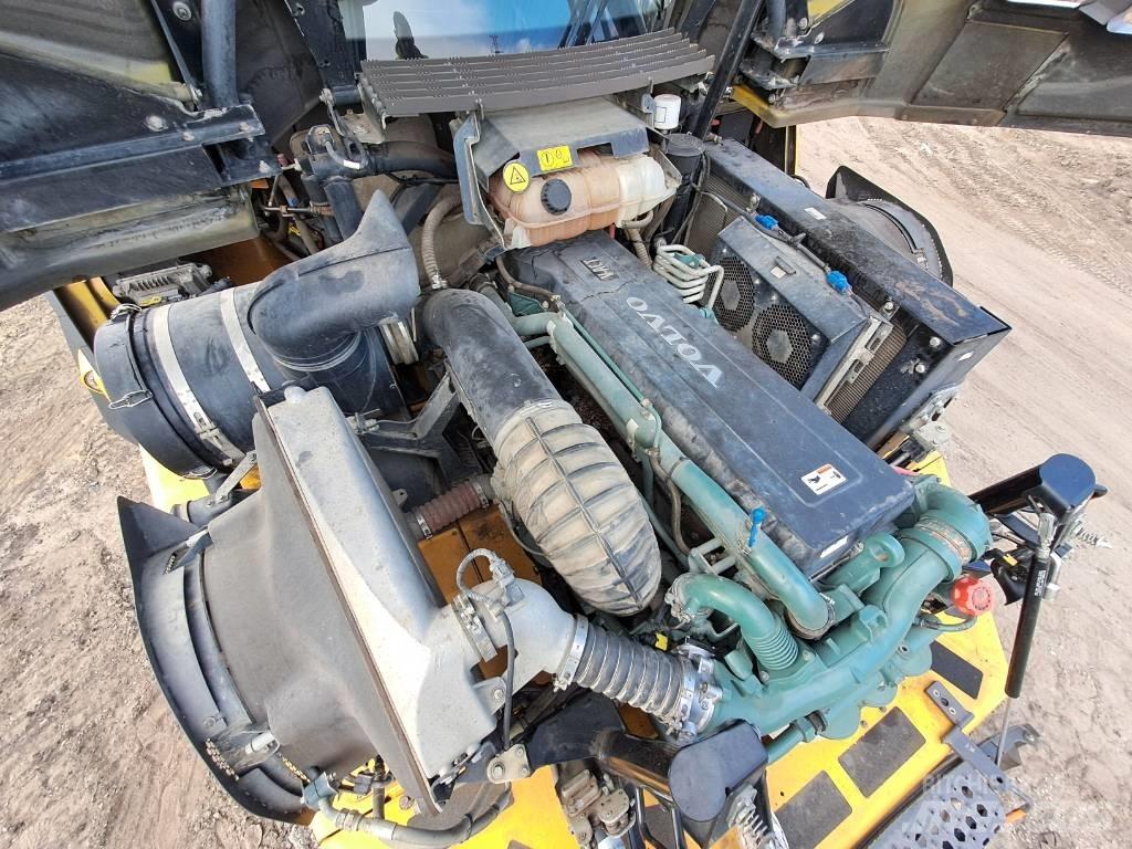 Volvo A45G 铰接式自卸车
