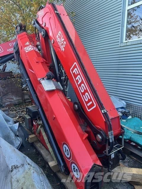 Fassi F 165 随车折臂吊