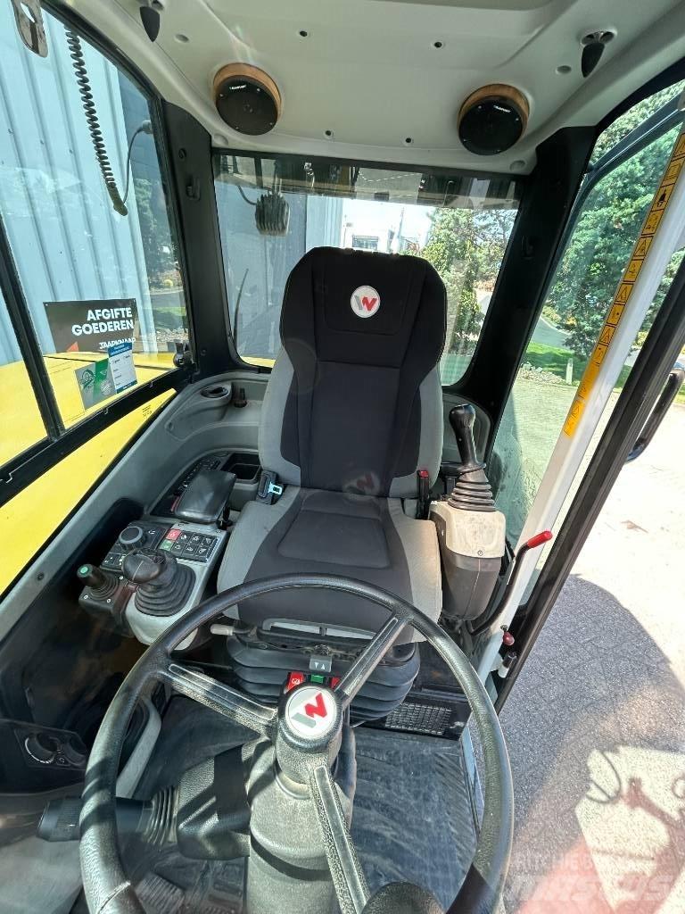 Wacker Neuson EW 65 轮式挖掘机