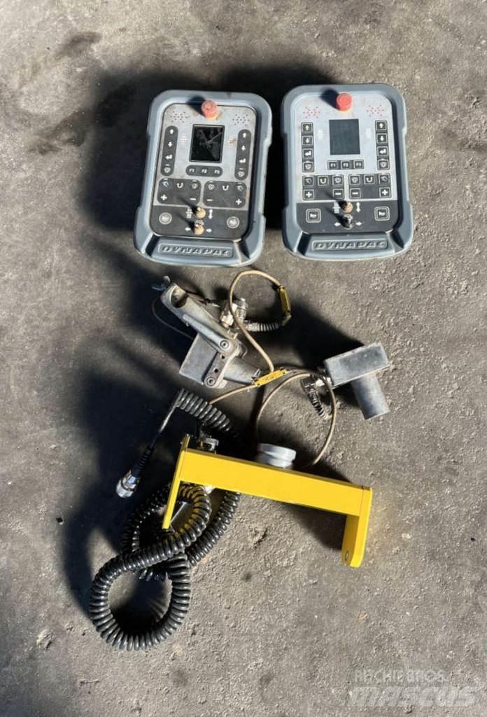 Dynapac SD 1800 W 沥青摊铺机