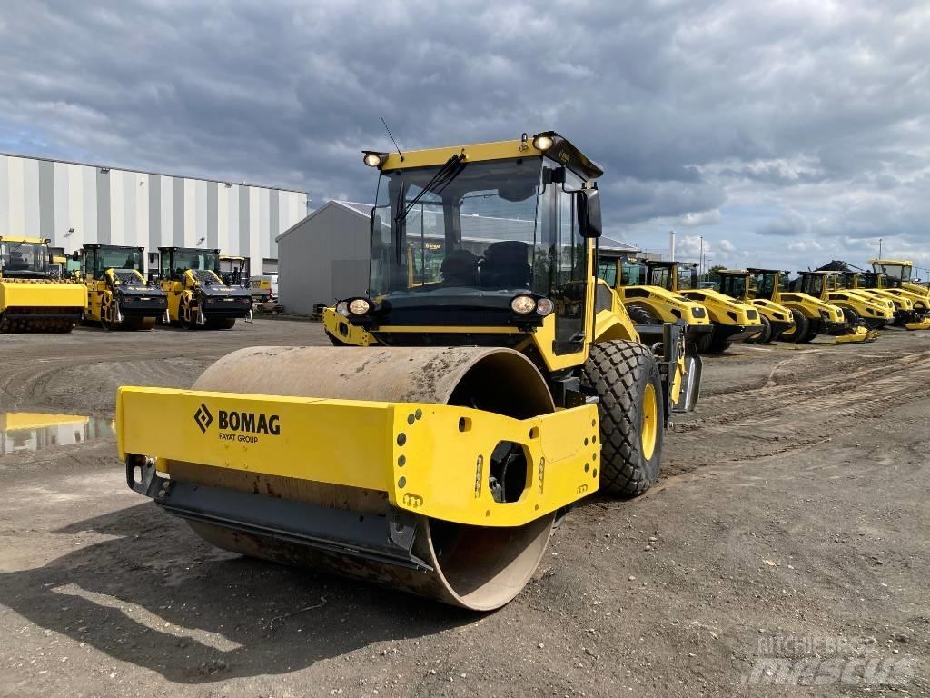 Bomag BW 213 DH-5 土壤压实机