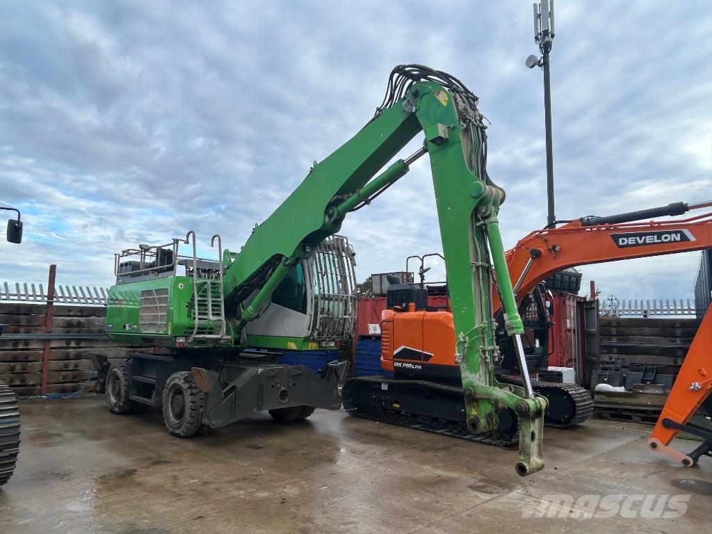 Sennebogen 818 工业挖掘机