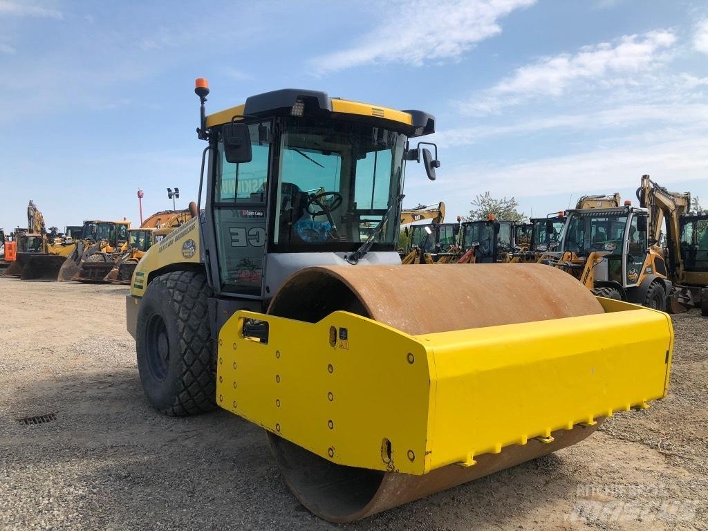 Atlas Copco CA3500 D 单轮压路机