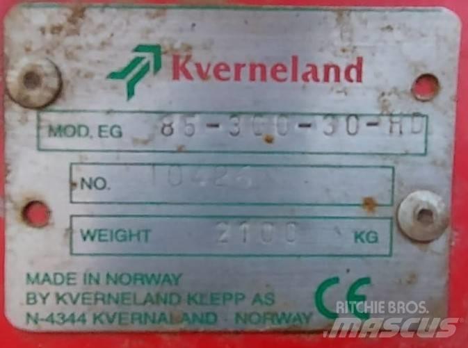 Kverneland EG85-300 双向犁