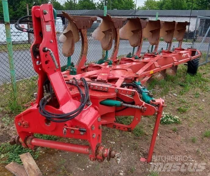 Kverneland EG85-300 双向犁