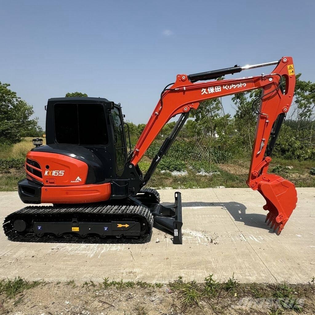 Kubota KX 165 小型挖掘机