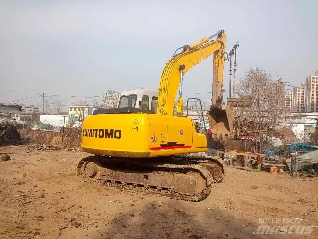 Sumitomo SH120 履带挖掘机