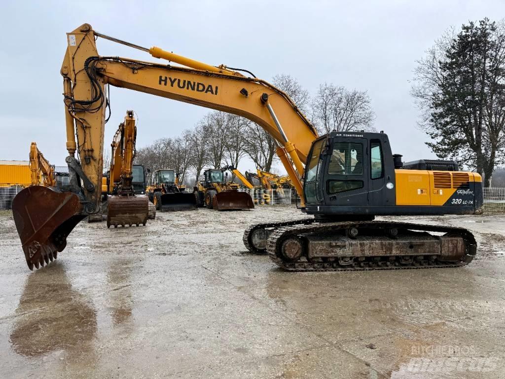 Hyundai R320LC-7A 履带挖掘机