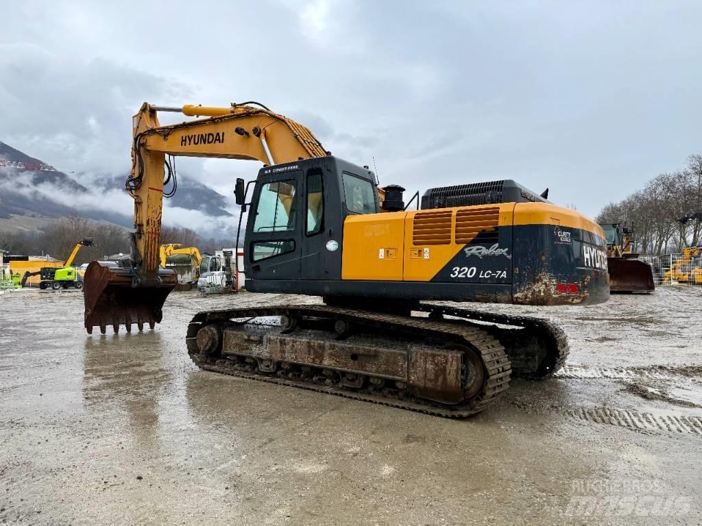 Hyundai R320LC-7A 履带挖掘机