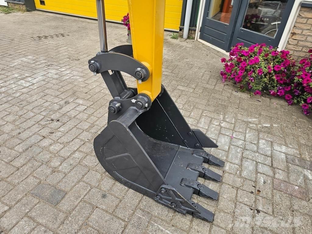 XCMG XE35U 小型挖掘机
