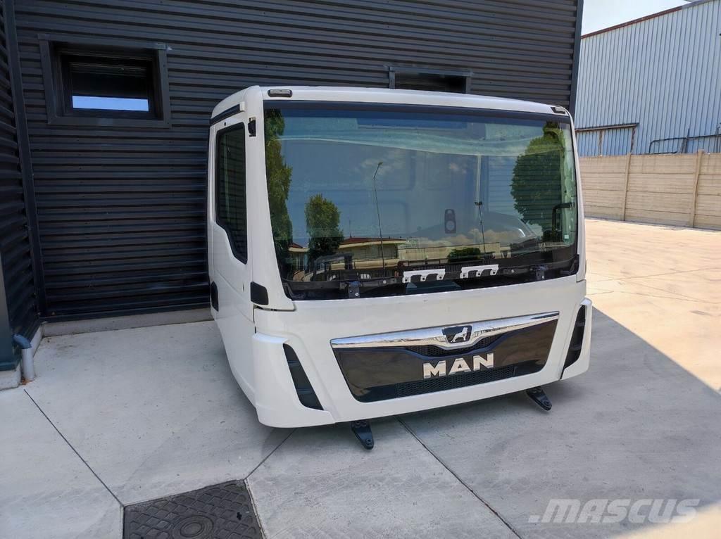 MAN DAY CAB 驾驶室与内部