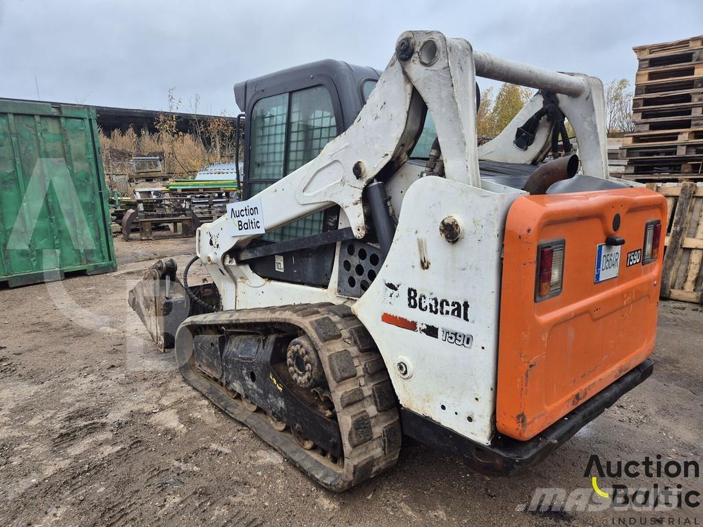 Bobcat T590 履带式装载机
