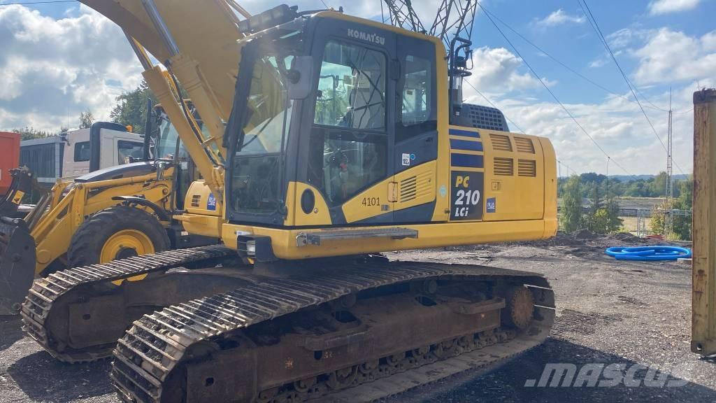 Komatsu PC210 LCi‑10 履带挖掘机