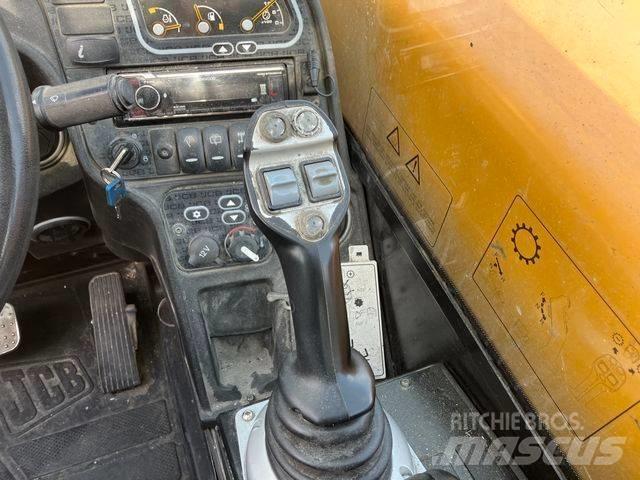 JCB 560-80 WM 伸缩臂叉装车|叉装车