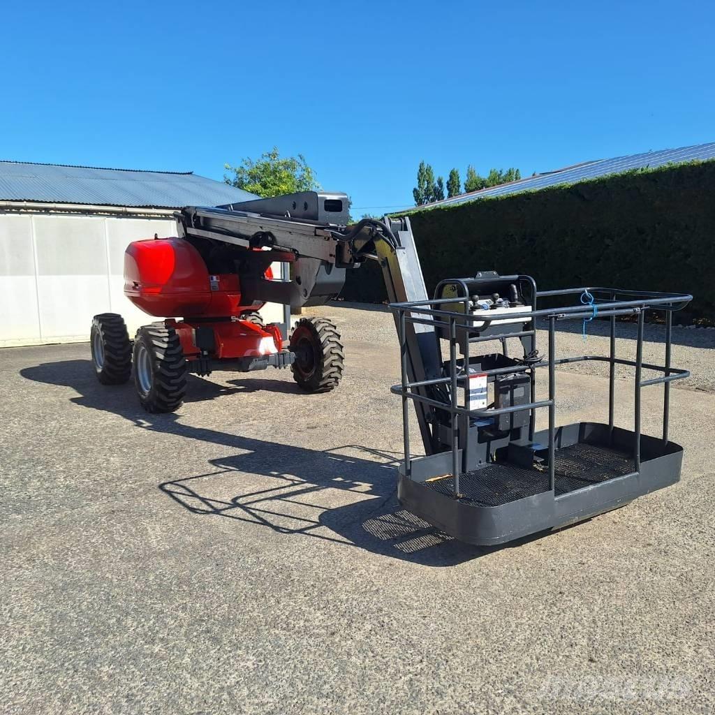 Manitou 180 ATJ 曲臂高空工作平台