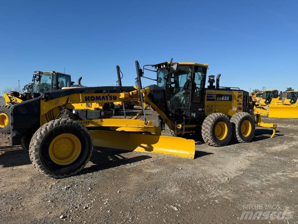Komatsu GD655-7 平地机/推土机