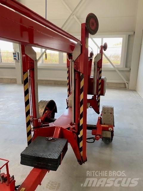 Omme Mini 12 EBZ 拖拉移动式高空作业平台