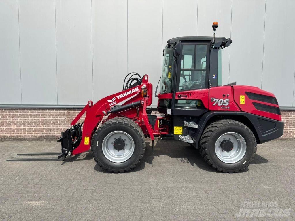 Yanmar V70 轮式装载机