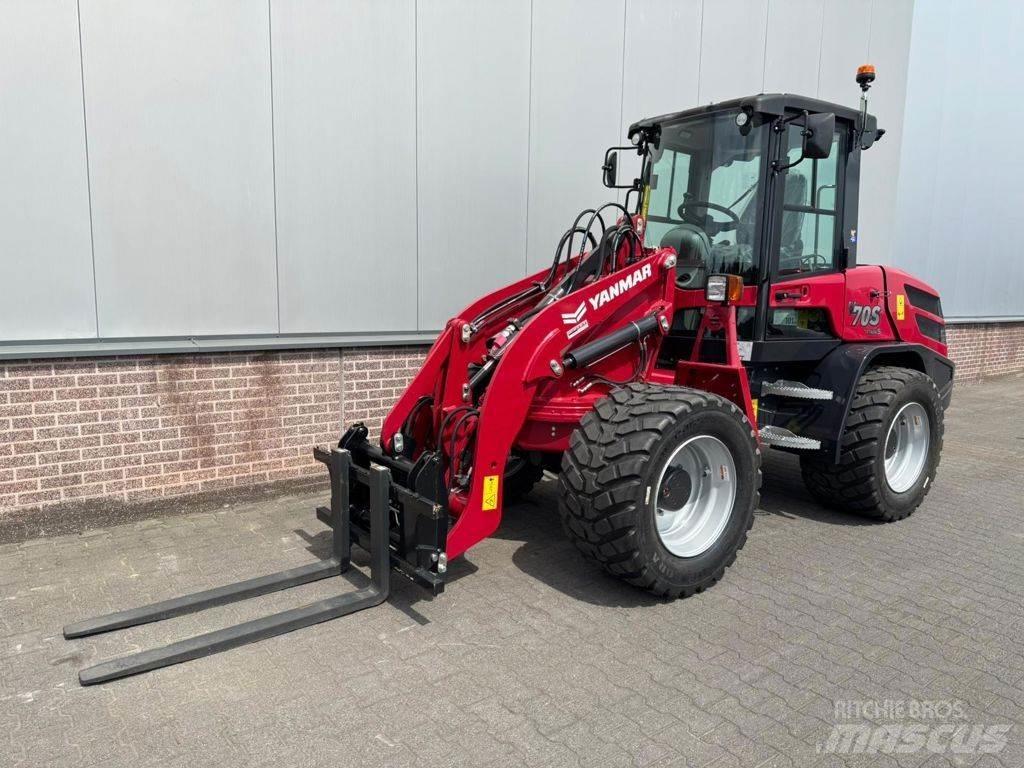 Yanmar V70 轮式装载机