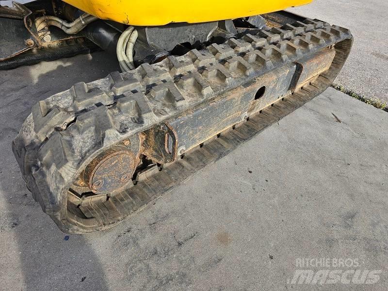 Komatsu PC 14 R-3HS 小型挖掘机