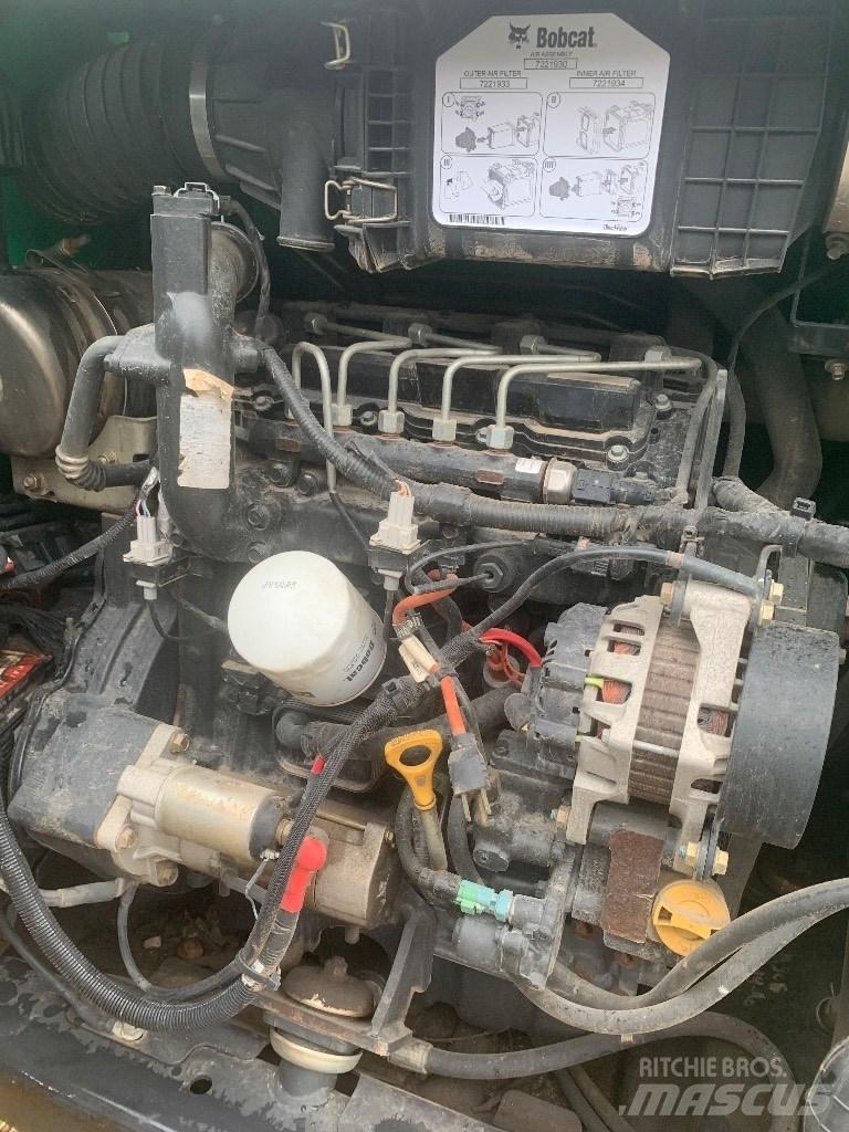 Bobcat T 650 滑移装载机