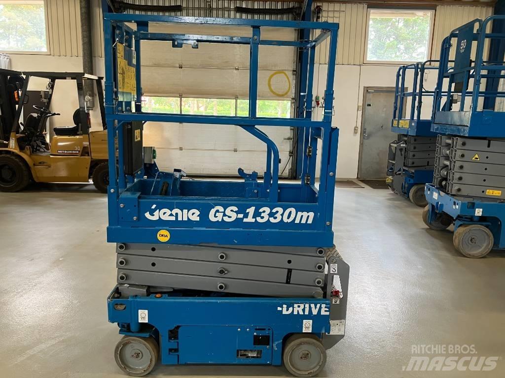 Genie GS 1330 剪叉式升降机