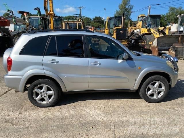 Toyota RAV-4 汽车