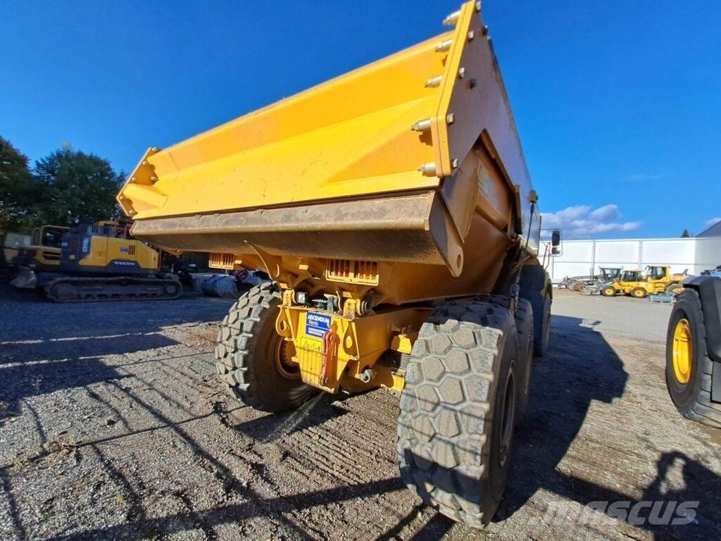 Volvo A25G 铰接式自卸车