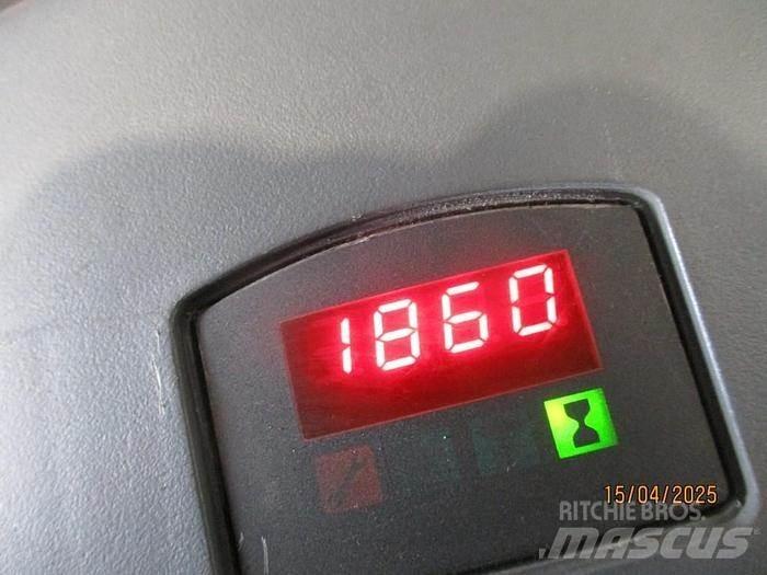 BT LPE 200-6 电动搬运车