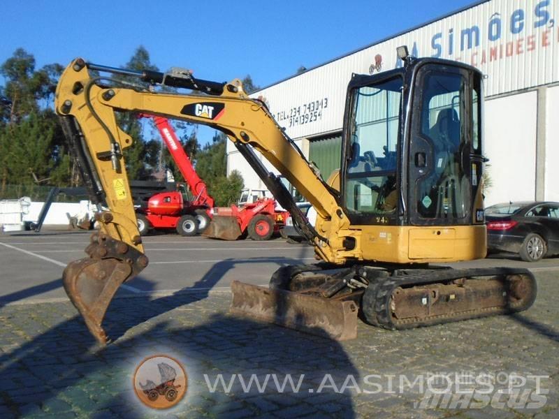 CAT 303.5 E CR 小型挖掘机