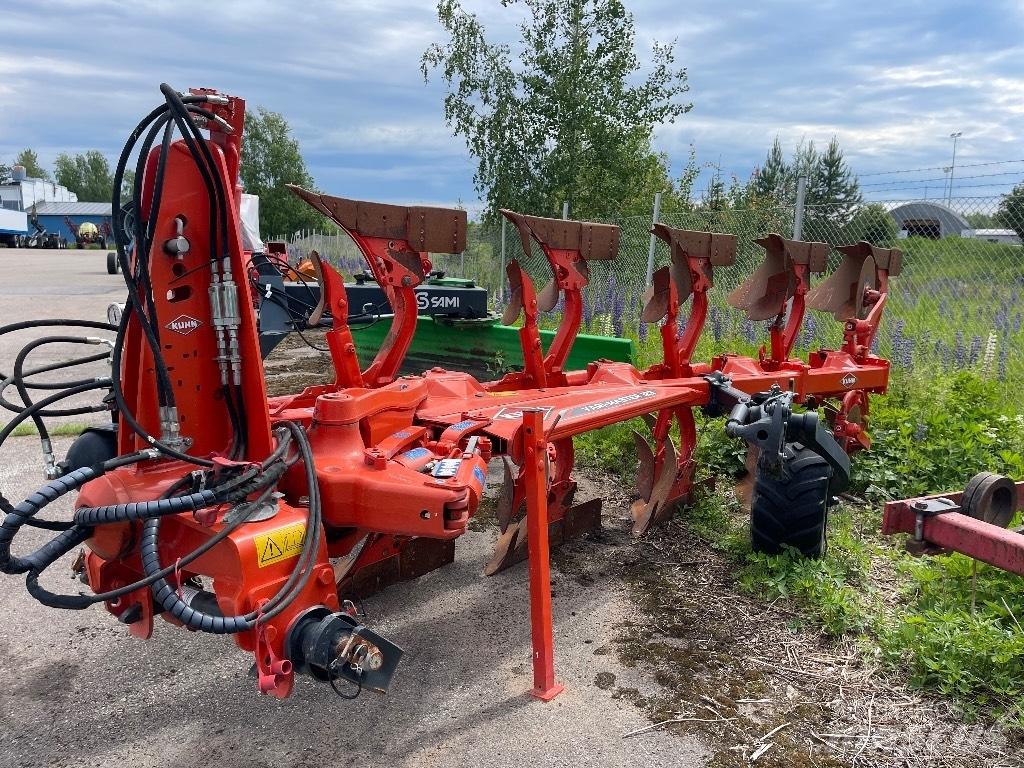 Kuhn Vari-Master 123 双向犁
