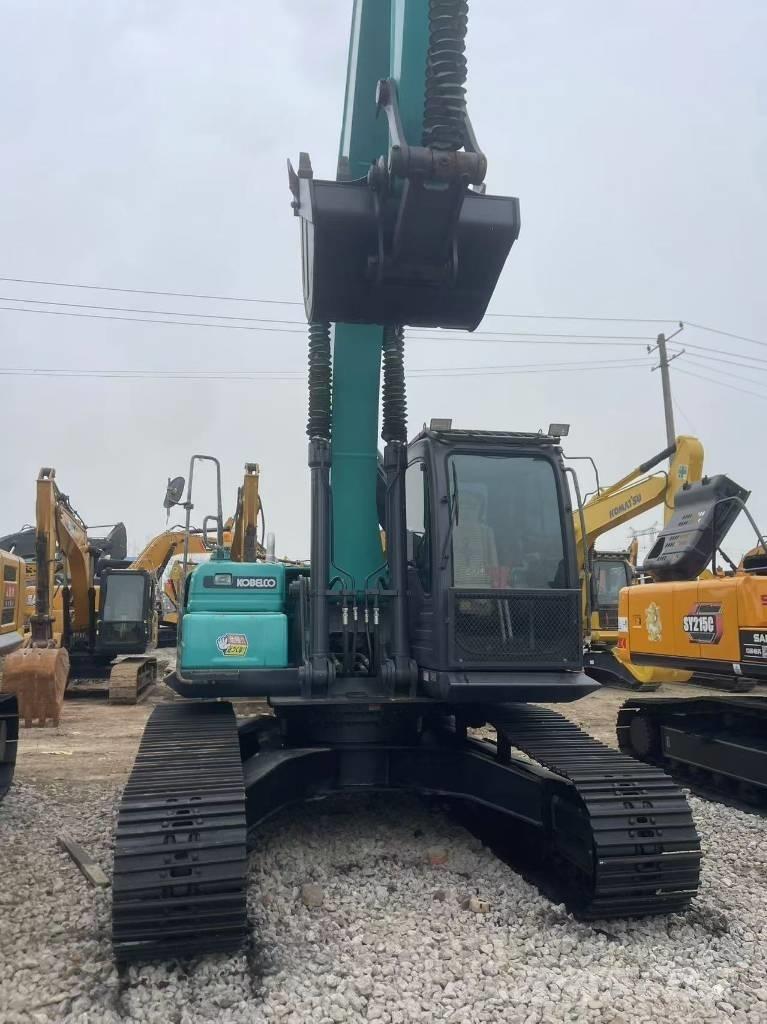 Kobelco SK 200 履带挖掘机