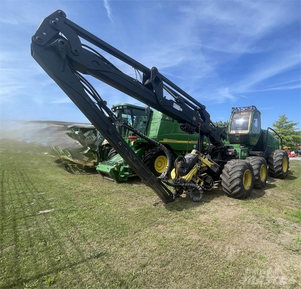 John Deere 1270 E 收割机