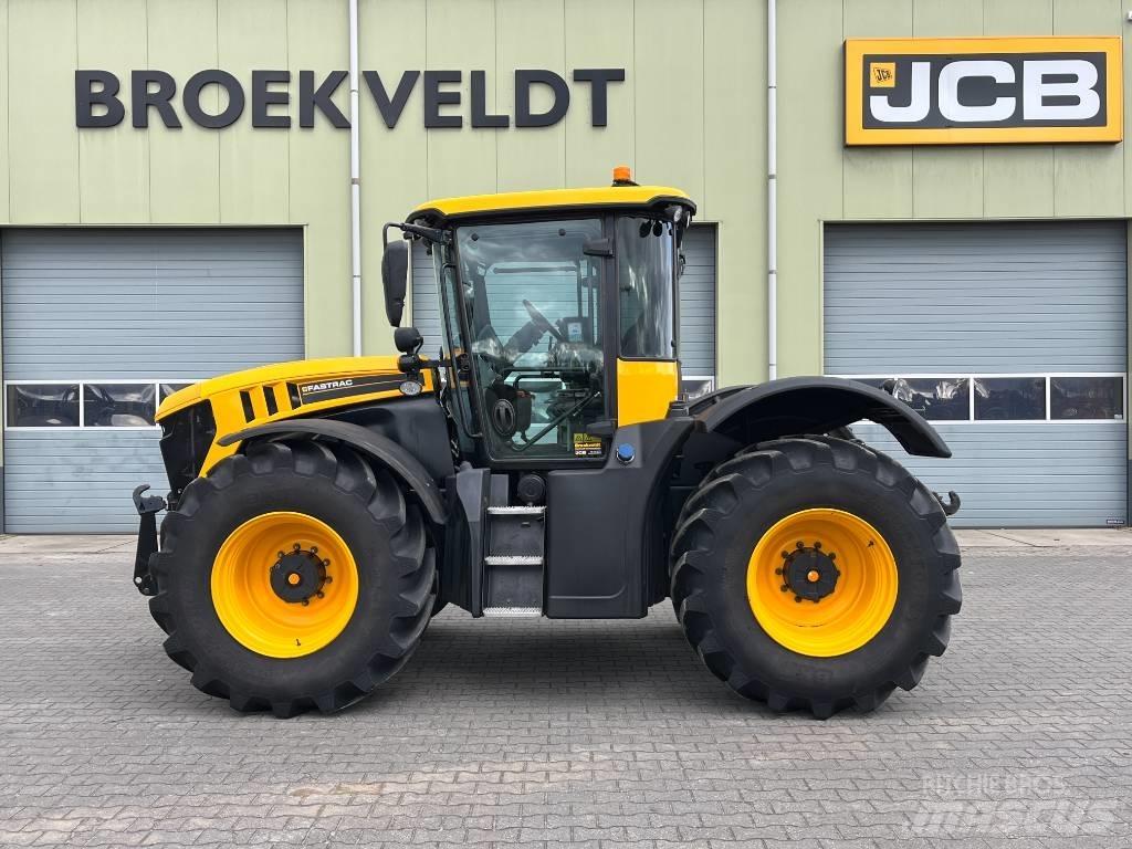 JCB Fastrac 4220 拖拉机/农用车