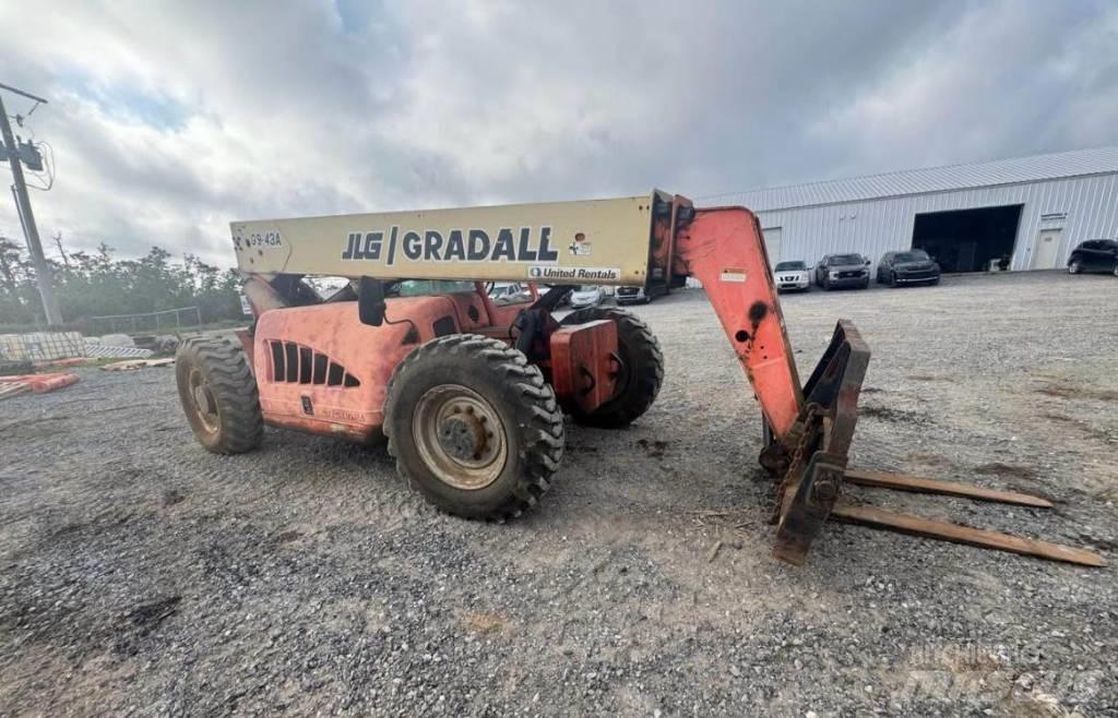 JLG G 9-43 A 伸缩臂叉装车|叉装车
