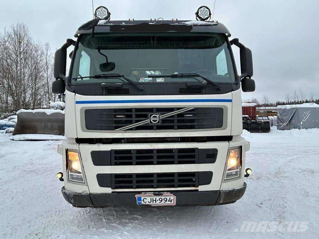 Volvo FM 460 起重车