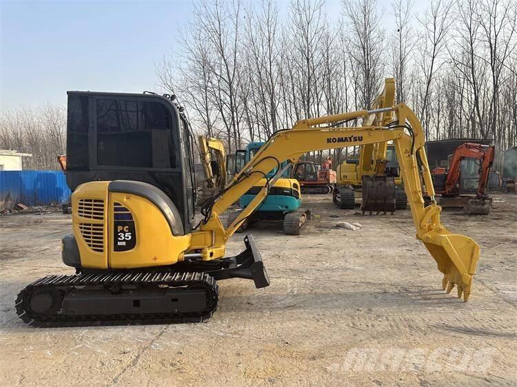 Komatsu PC 35 MR 履带挖掘机