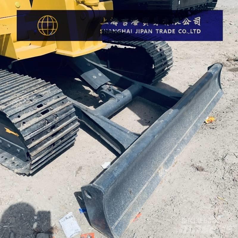 Komatsu PC 56 小型挖掘机