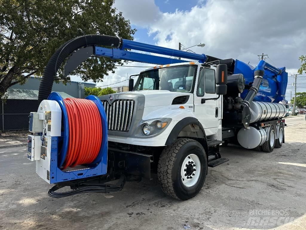 International 7500 组合/真空油槽车