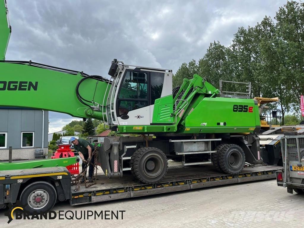 Sennebogen 835M E 工业挖掘机